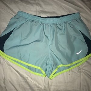 Running shorts